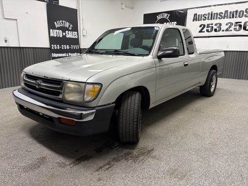 Used 2000 Toyota Tacoma 2WD Xtracab w/ SR5 Pkg image 6