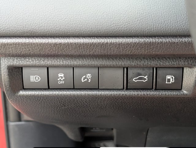 Used 2026 Toyota Camry XSE w/ Premium Package FWD image 23