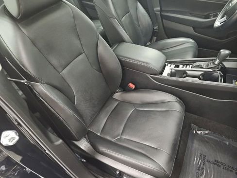 Used 2023 Honda Accord Touring image 37