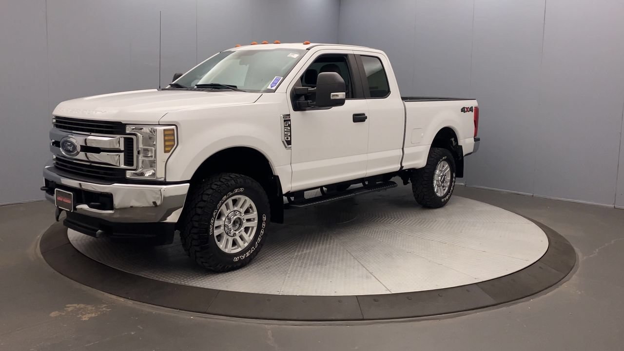 Used 2019 Ford F250 XL w/ STX Appearance Package AWD/4WD image 9