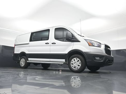 Used 2025 Ford Transit 250 Low Roof w/ Exterior Upgrade Package RWD image 4