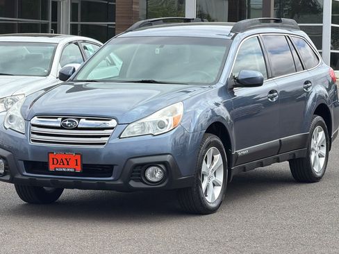 Used 2014 Subaru Outback 2.5i Premium AWD/4WD image 10