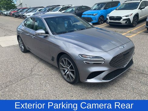Used 2023 Genesis G70 2.0T AWD/4WD image 3