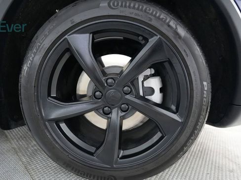 Used 2026 Tesla Model Y 2WD image 9