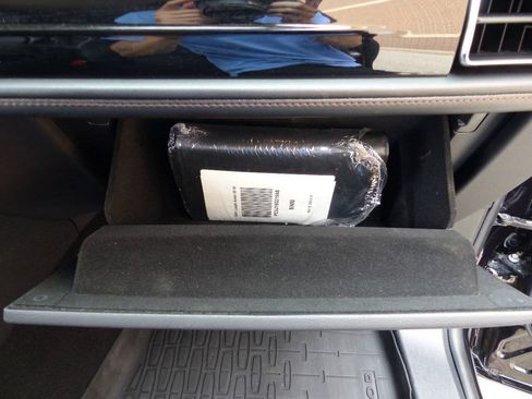 Used 2023 Lincoln Aviator AWD w/ Elements Package image 46