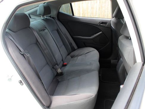 Used 2015 Kia Optima LX FWD image 32