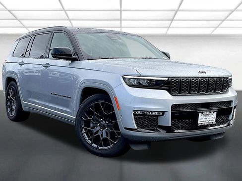 New 2025 Jeep Grand Cherokee L Summit AWD/4WD image 1