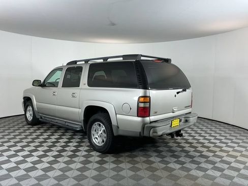 Used 2004 Chevrolet Suburban Z71 w/ Preferred Equipment Group AWD/4WD image 6