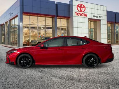 New 2026 Toyota Camry SE w/ Multimedia Upgrade Package