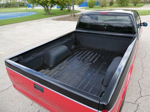 Used 1997 GMC Sonoma SLS w/ Sport Marketing Option Pkg RWD image 22