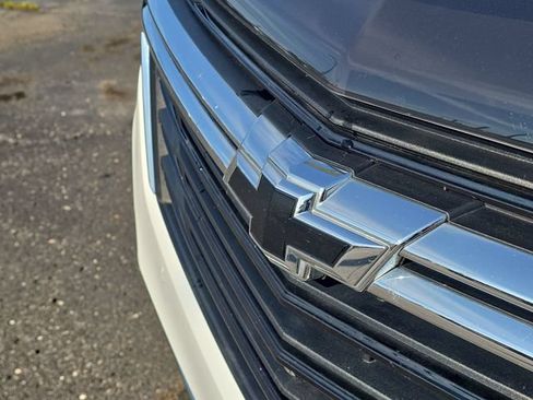 Used 2022 Chevrolet Equinox LT FWD image 36