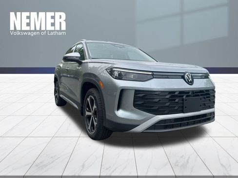 New 2026 Volkswagen Tiguan SE AWD/4WD image 6