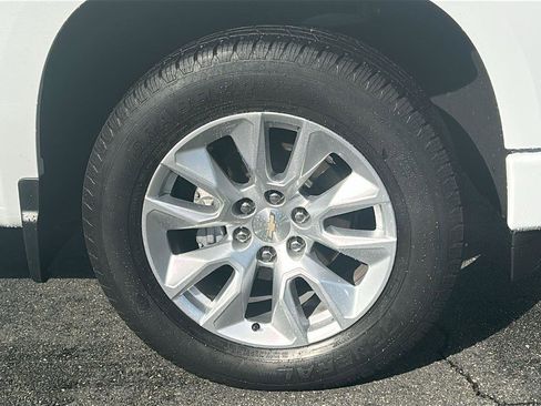 Certified 2022 Chevrolet Silverado 1500 Custom image 11