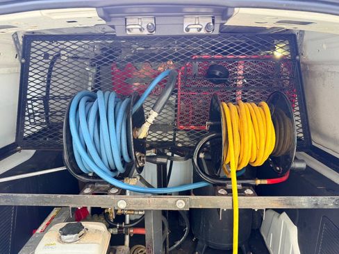 Used 2017 Ford Transit Connect XL FWD image 21