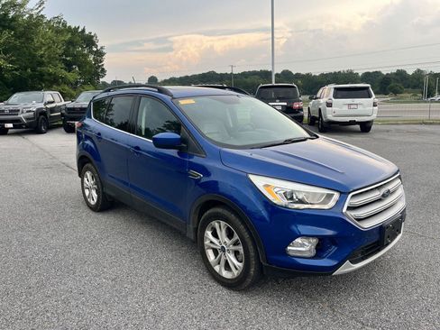 Used 2018 Ford Escape SEL FWD image 1