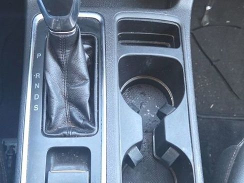 Used 2019 Ford Escape Titanium AWD/4WD image 34