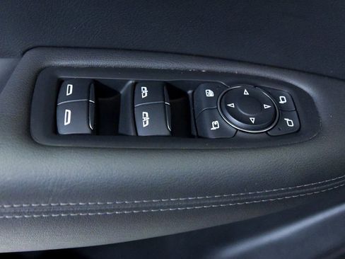 Used 2023 Cadillac XT6 Sport w/ LPO, Floor Liner Package image 16