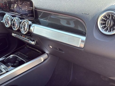 Certified 2025 Mercedes-Benz GLB 35 AMG 4MATIC image 13