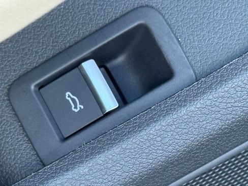 Used 2025 Audi A5 2.0T Premium Plus image 70