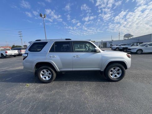 Used 2019 Toyota 4Runner SR5 image 8