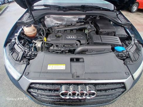 Used 2017 Audi Q3 2.0T Premium Plus w/ Premium Plus Package FWD image 23