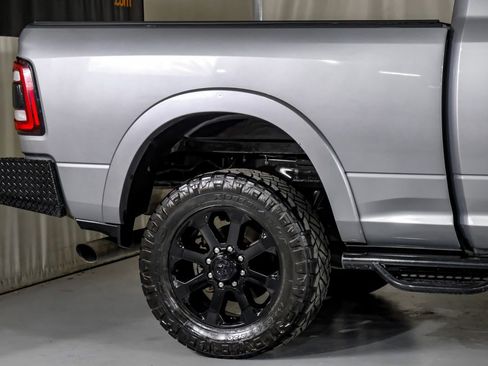 Used 2022 RAM 2500 Laramie w/ Night Edition AWD/4WD image 6