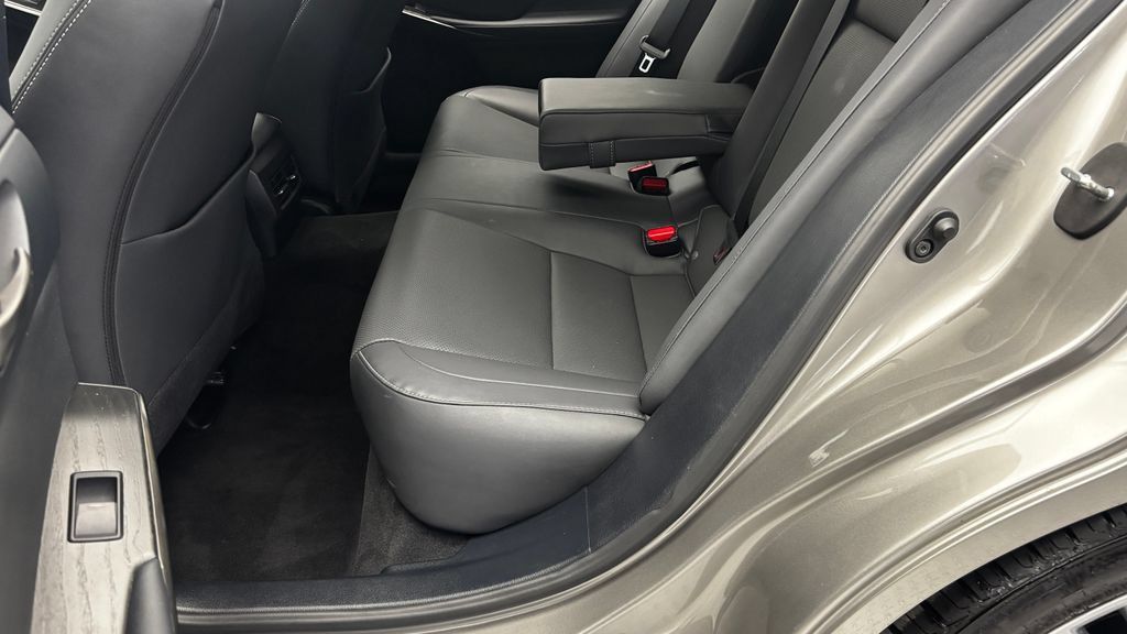 Used 2023 Lexus IS 300 AWD w/ Premium Package image 35