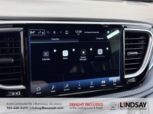 New 2026 Chrysler Pacifica Limited w/ S Appearance Package image 28