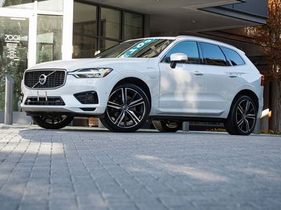 Used 2021 Nissan Armada SV