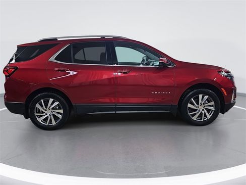 Certified 2023 Chevrolet Equinox Premier w/ LPO, Floor Liner Package image 2