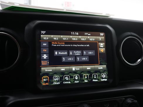 Used 2020 Jeep Wrangler Unlimited Rubicon w/ Quick Order Package 28Y Recon AWD/4WD image 50