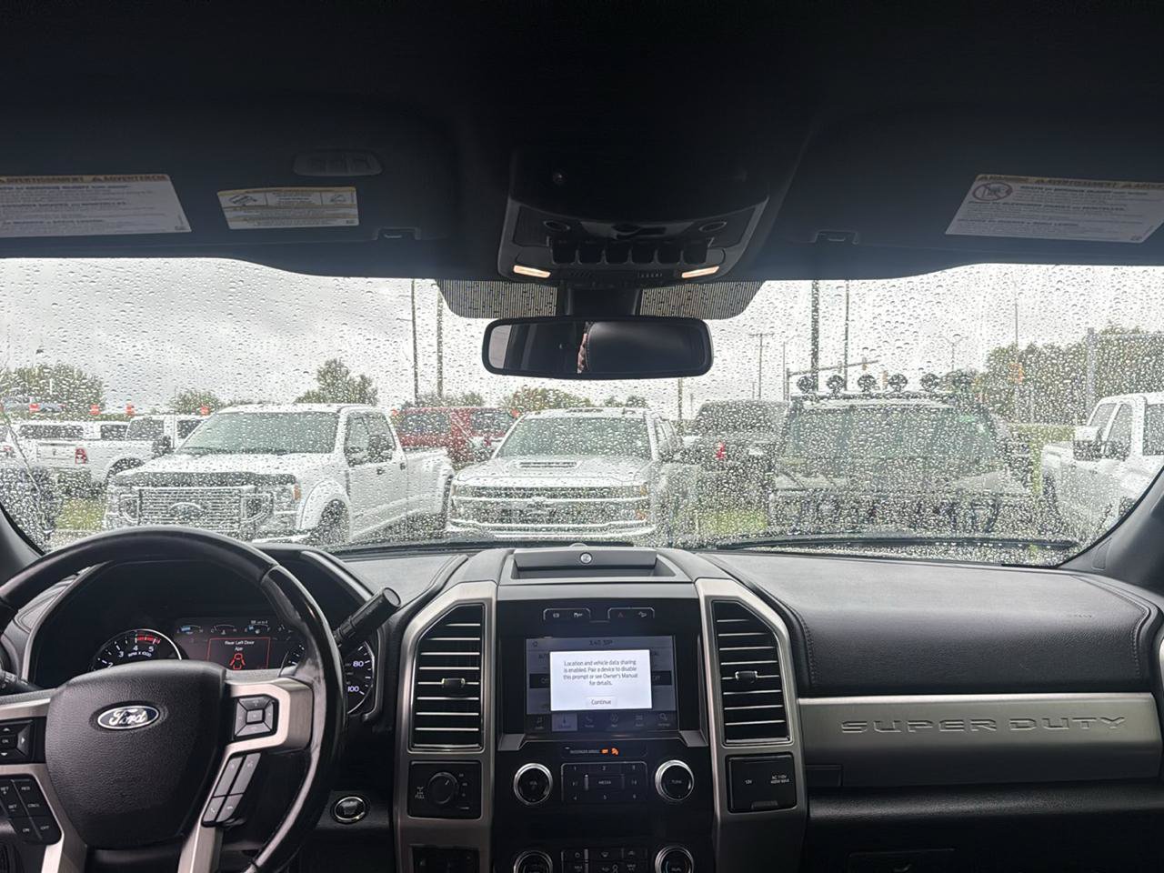 Used 2019 Ford F250 Platinum w/ FX4 Off-Road Package AWD/4WD image 32