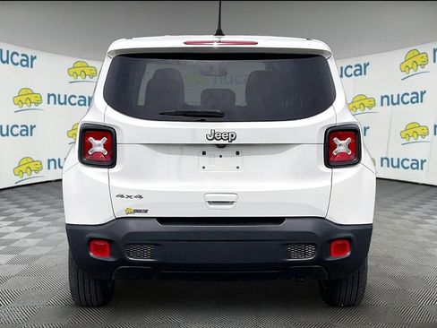 Used 2023 Jeep Renegade Latitude image 5