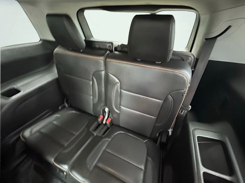 Used 2020 GMC Acadia AT4 w/ LPO, Floor Liner Package AWD/4WD image 19
