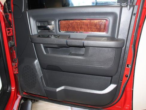 Used 2012 RAM 1500 Laramie AWD/4WD image 31