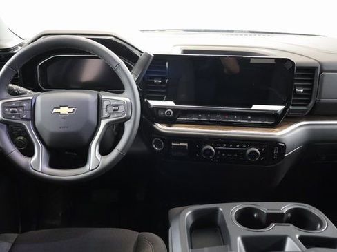 New 2026 Chevrolet Silverado 1500 LT AWD/4WD image 13
