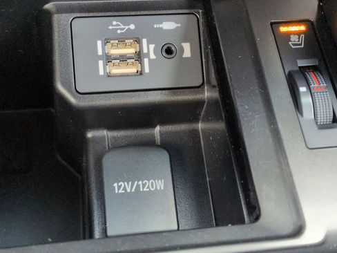 Used 2023 Lexus GX 460 Luxury w/ Sport Design Package image 33