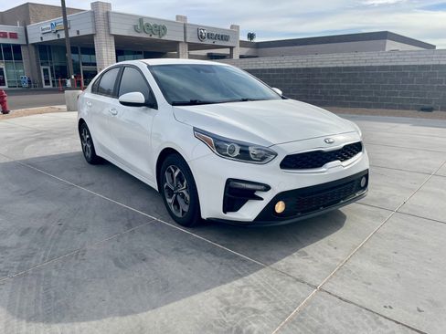 Used 2020 Kia Forte LXS image 7