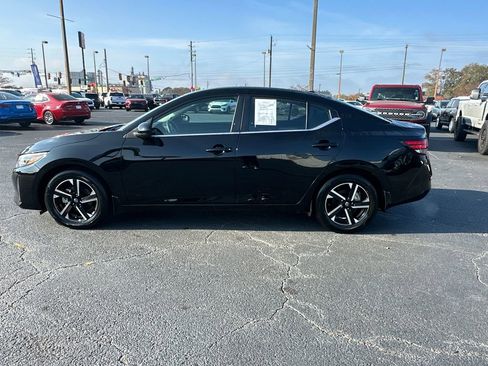 Used 2025 Nissan Sentra SV w/ All-Weather Package image 6