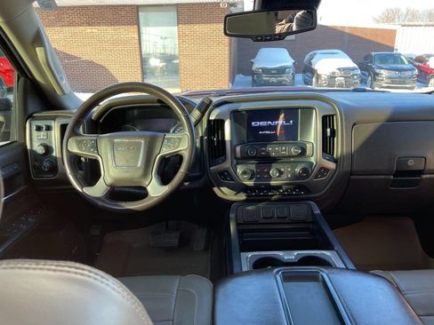 Used 2015 GMC Sierra 3500 Denali w/ Duramax Plus Package image 24