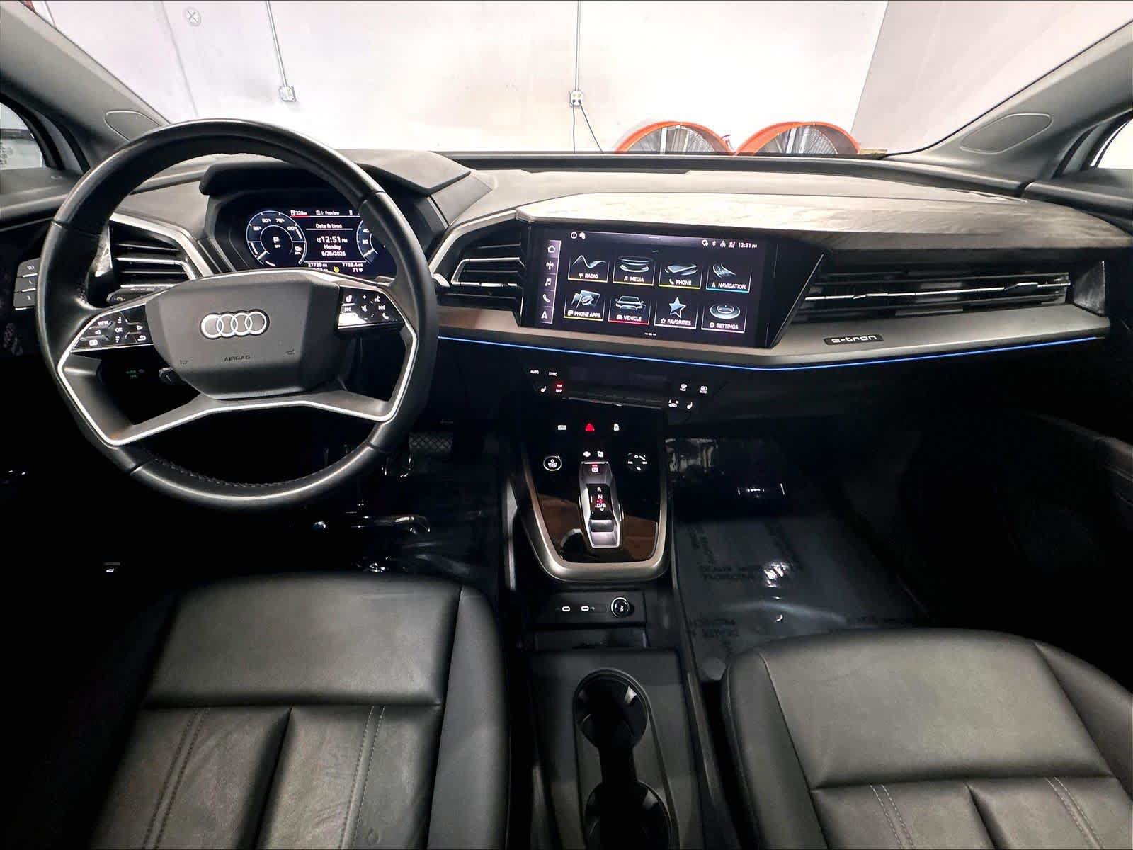 Used 2024 Audi Q4 e-tron Premium Plus w/ Premium Plus AWD/4WD image 16