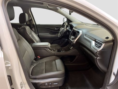 Used 2022 GMC Acadia SLT w/ Technology Package image 31