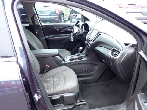 Used 2018 Chevrolet Equinox LT w/ LPO, Protection Package image 9