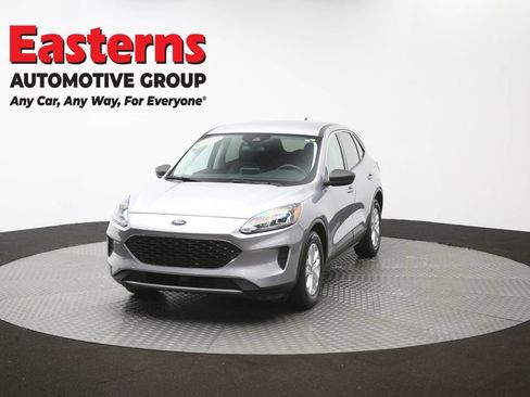 Used 2022 Ford Escape SE FWD image 55