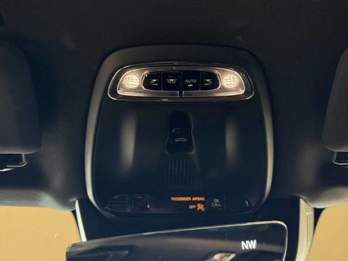 Used 2016 Volvo XC90 T6 Inscription w/ Vision Package image 25