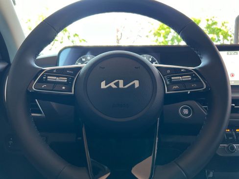 New 2026 Kia Seltos EX w/ EX Sunroof Package image 24