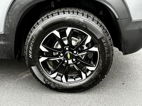 Used 2021 Chevrolet TrailBlazer LT w/ Driver Confidence Package AWD/4WD image 42
