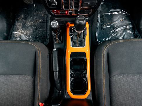 Used 2020 Jeep Gladiator Mojave w/ LED Lighting Group image 27