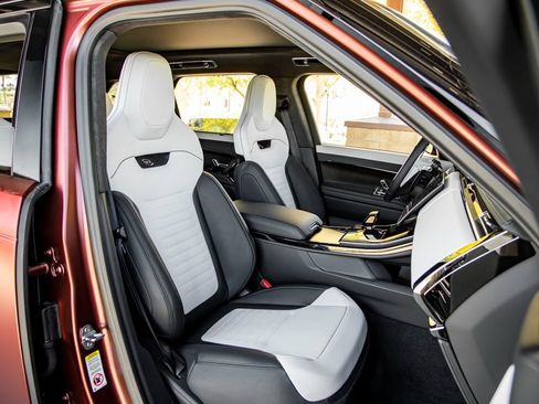 New 2025 Land Rover Range Rover Sport SV Edition Two image 26