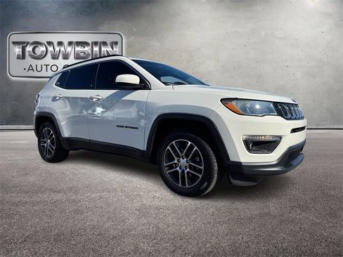 Used 2020 Jeep Compass Latitude w/ Popular Equipment Group image 2